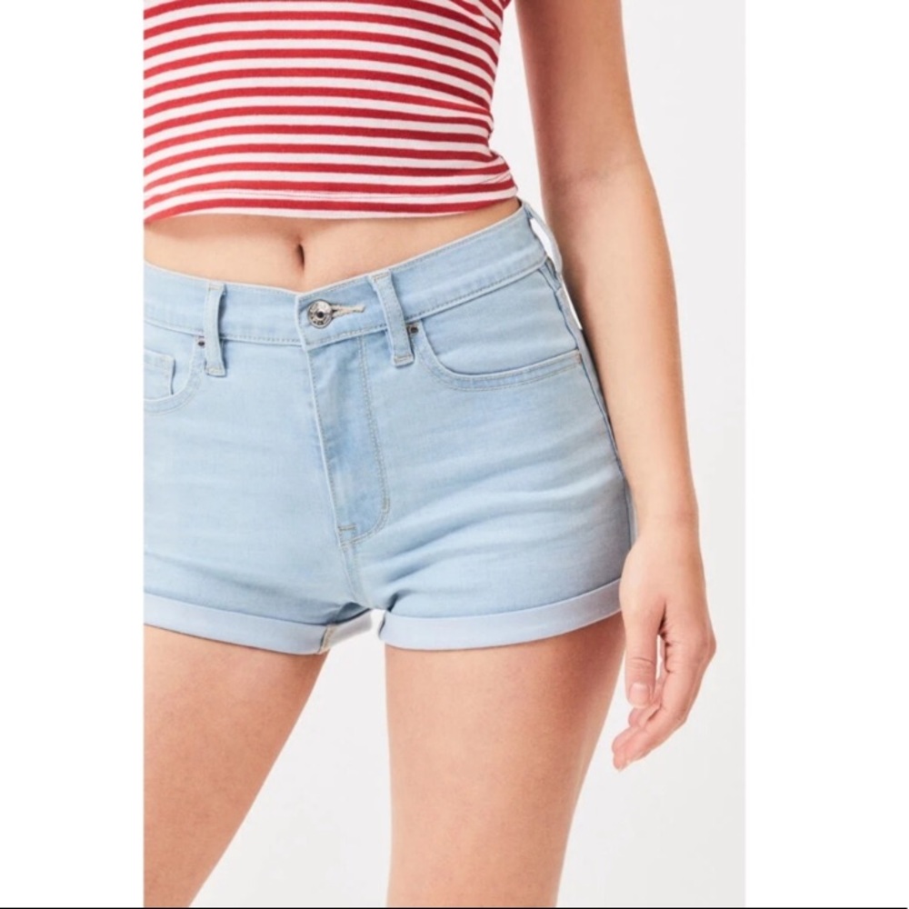 ❌SOLD❌ NWT Pacsun jean shorts - Picture 2 of 3